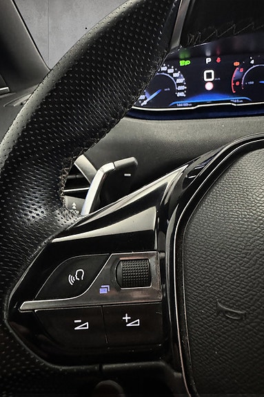 Peugeot 5008 25 of 30