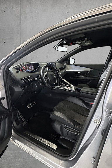 Peugeot 5008 20 of 30