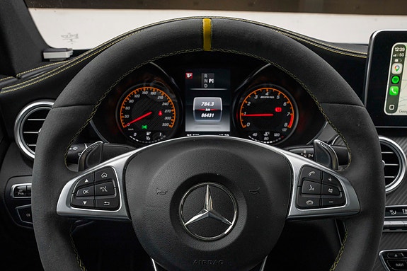Mercedes-Benz C63 16 of 30