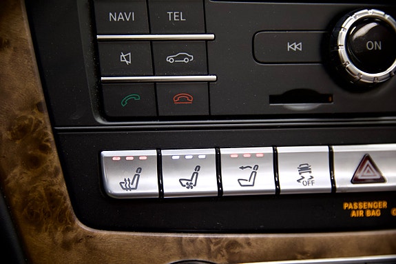 Mercedes-Benz SL400 30 of 30