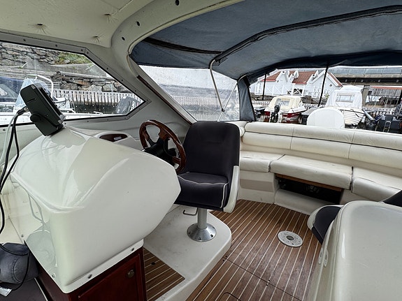 Flipper 630 HT med Evinrude 115 hk – lav gangtid – familievennlig kvalitetsbåt 3 of 5