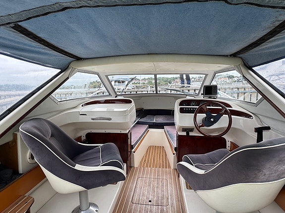 Flipper 630 HT med Evinrude 115 hk – lav gangtid – familievennlig kvalitetsbåt 4 of 5