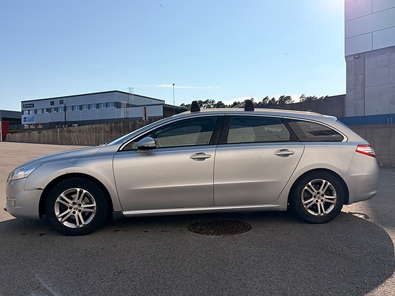 Peugeot 508 2 of 12