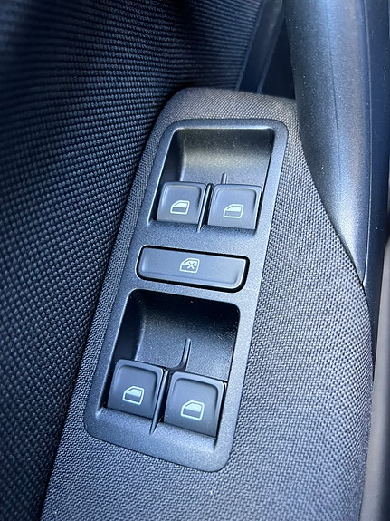 Volkswagen Polo 24 of 27