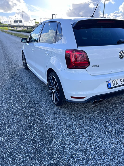 Volkswagen Polo 5 of 27