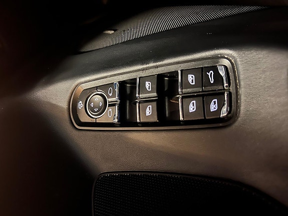 Porsche Panamera 4 15 of 30