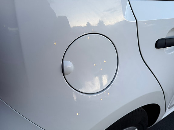 Volkswagen UP! 18 of 30