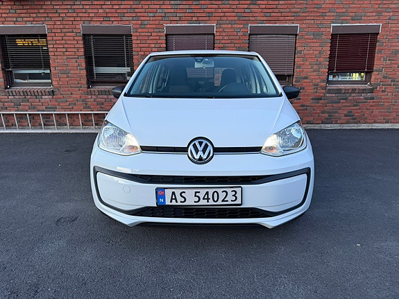 Volkswagen UP! 2 of 30