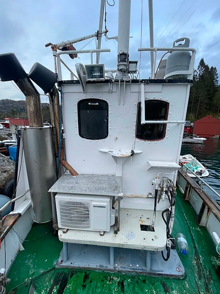 Gammal reketråler frå Furnes selges 26 of 30