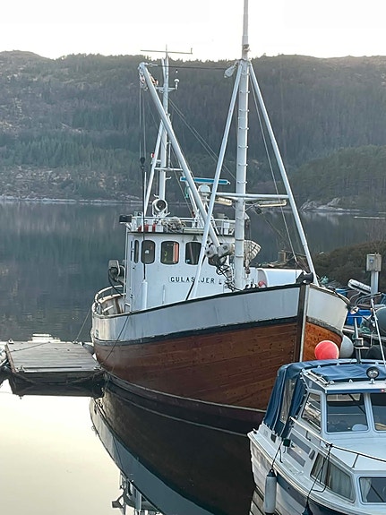 Gammal reketråler frå Furnes selges 5 of 30