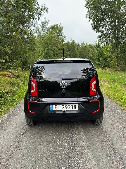 Volkswagen e-Up! 5 of 5