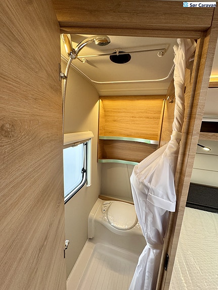 Knaus SÜDWIND 500 PF Alde BLACK SELECTION 16 of 30
