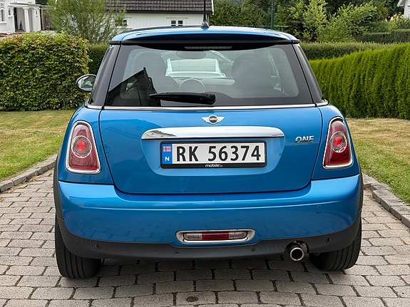 MINI One 5 of 5
