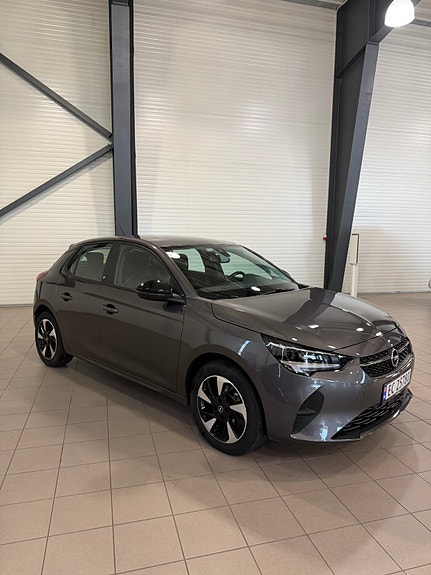 Opel Corsa 2 of 13