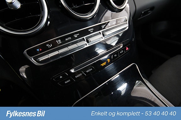 Mercedes-Benz C350 e 15 of 27
