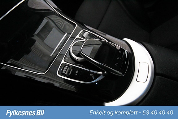 Mercedes-Benz C350 e 16 of 27