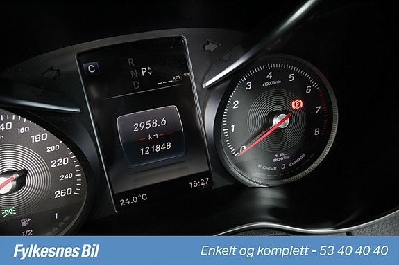 Mercedes-Benz C350 e 18 of 27
