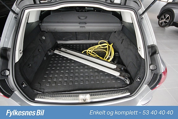 Mercedes-Benz C350 e 23 of 27