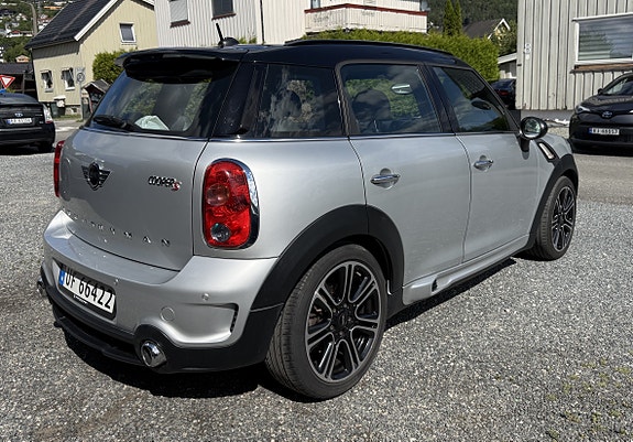 MINI Countryman Cooper S 5 of 5