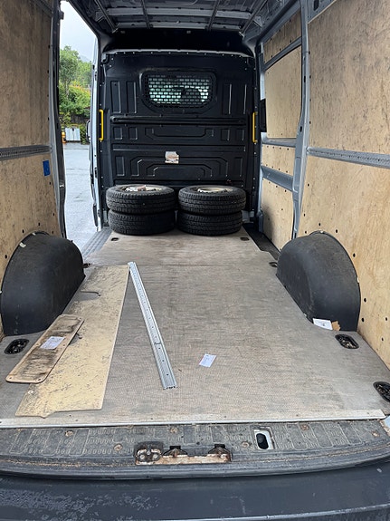 Volkswagen Crafter 35 19 of 19