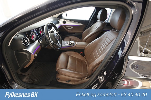 Mercedes-Benz E300 de 13 of 22