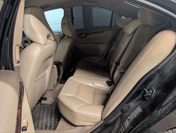 Volvo S60 8 of 25