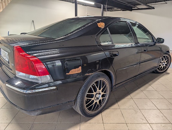 Volvo S60 5 of 5