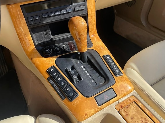 BMW 328i 7 of 11