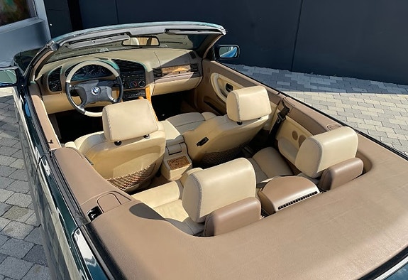 BMW 328i 5 of 11