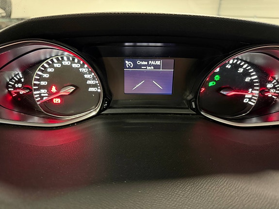 Peugeot 308 14 of 25