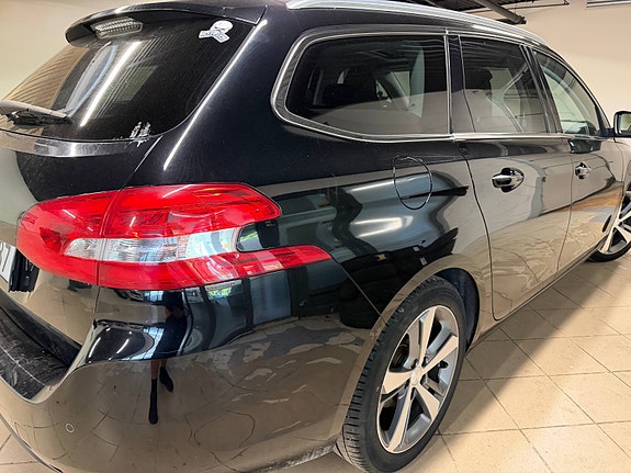 Peugeot 308 11 of 25