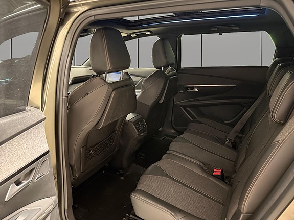 Peugeot 5008 27 of 30
