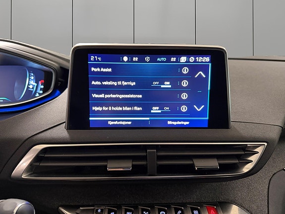 Peugeot 5008 24 of 30
