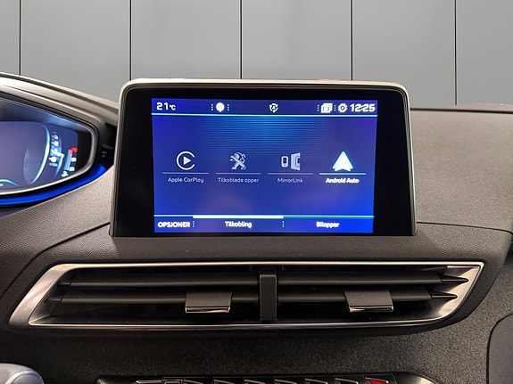 Peugeot 5008 21 of 30