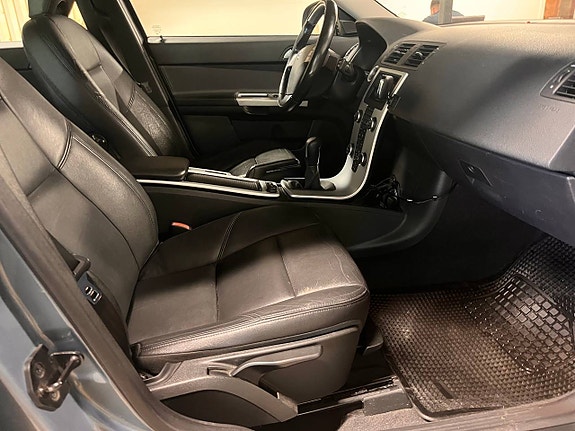 Volvo V50 14 of 30