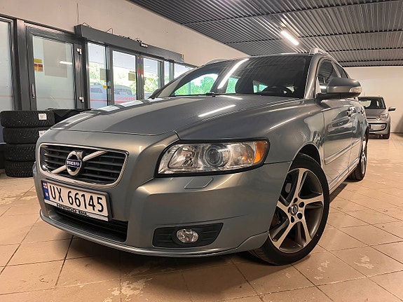 Volvo V50 9 of 30