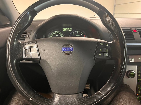 Volvo V50 17 of 30