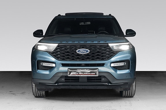 Ford Explorer 5 of 5