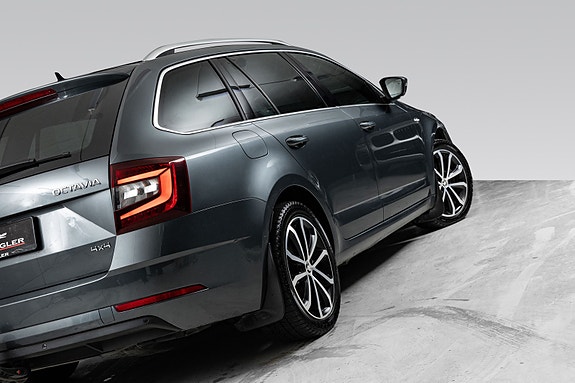 Skoda Octavia 4 of 5