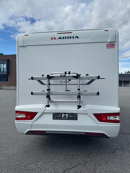 Adria Sonic I 700 SL Hel og fin bil/ C1/150hk/Aut. 5 of 30