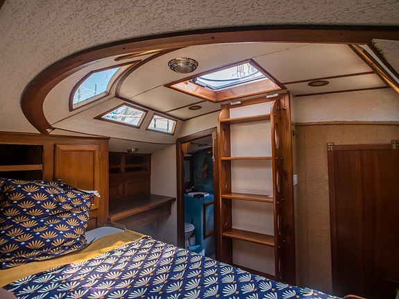 Trireme 50: expedition Steel Ketch 17m 11 of 20