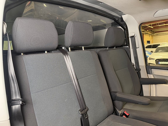Volkswagen Transporter 25 of 30