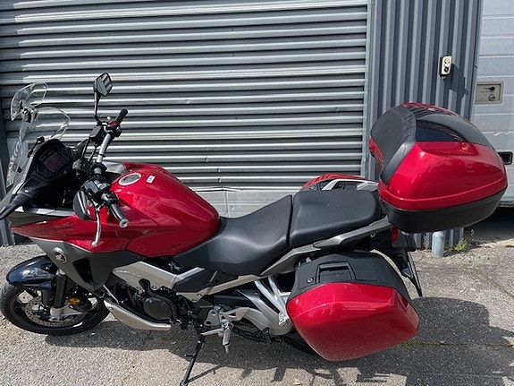 Honda VFR 800 X Crossrunner 6 of 9