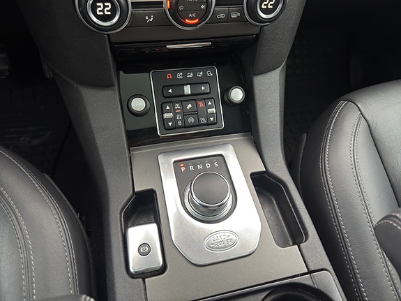 Land Rover Discovery 19 of 23