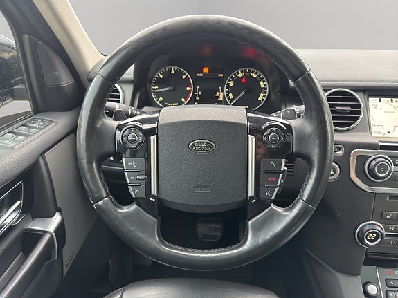 Land Rover Discovery 20 of 23