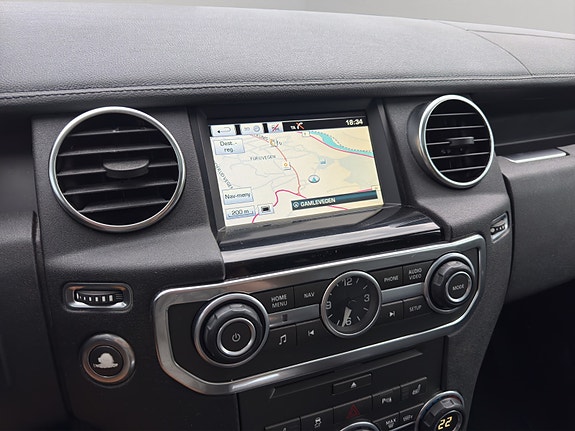 Land Rover Discovery 21 of 23