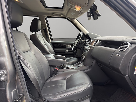 Land Rover Discovery 17 of 23