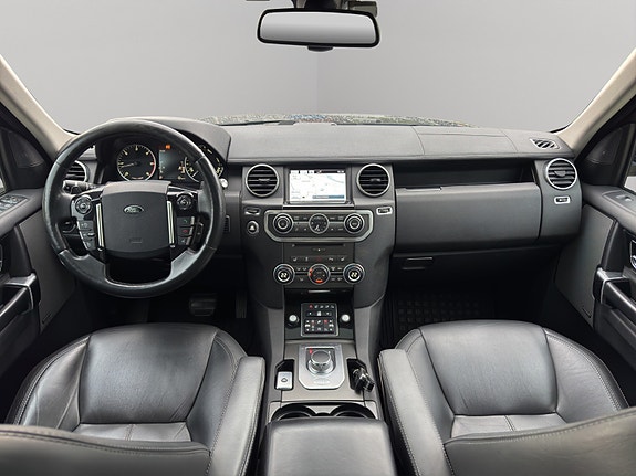 Land Rover Discovery 18 of 23