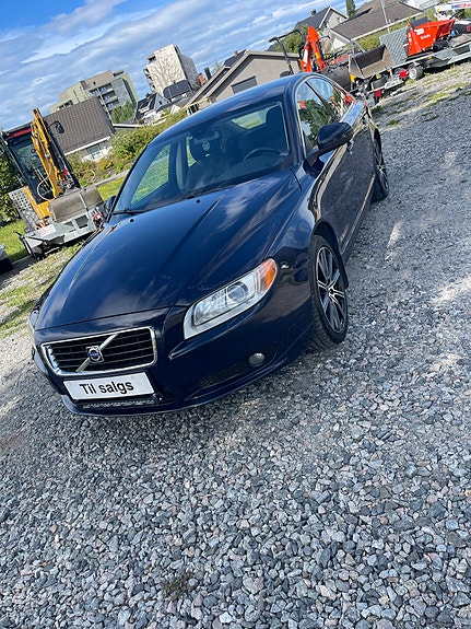 Volvo S80 5 of 5