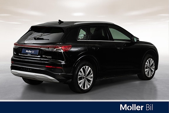 Audi Q4 e-tron 4 of 17